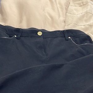 Chicos so Slimming pants. Size 2.5 short.